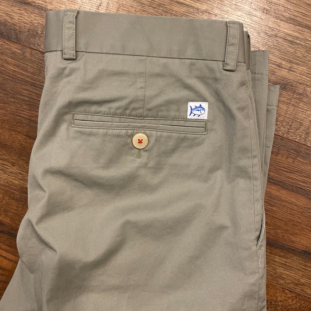 Southern Tide Slacks